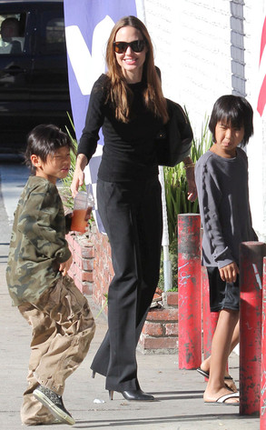 Angelina Jolie, Maddox Jolie Pitt, Pax Jolie Pitt Angelina Jolie, Maddox Jolie Pitt, Pax Jolie Pitt